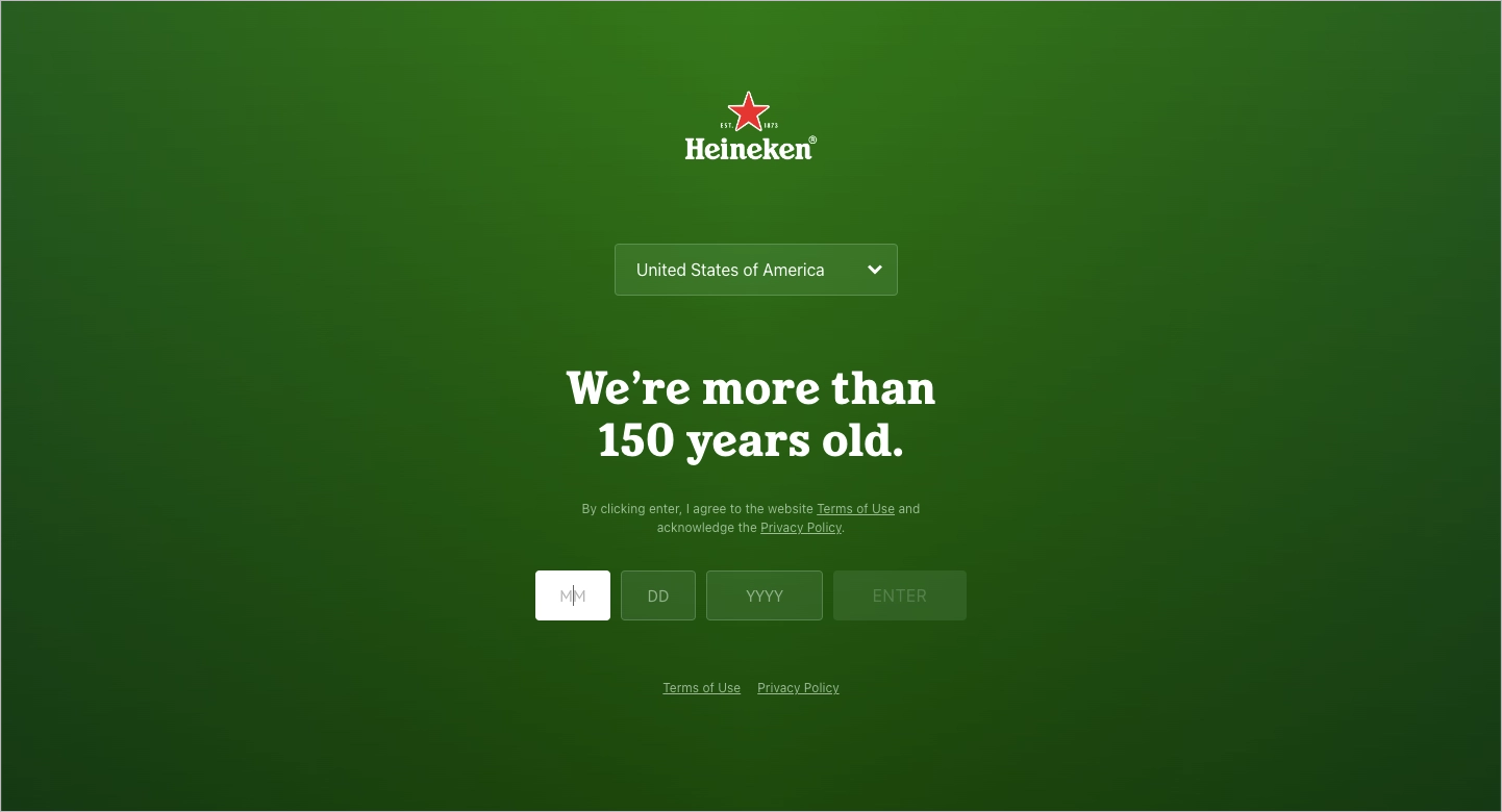 Przykład splash page'a od Heinekena