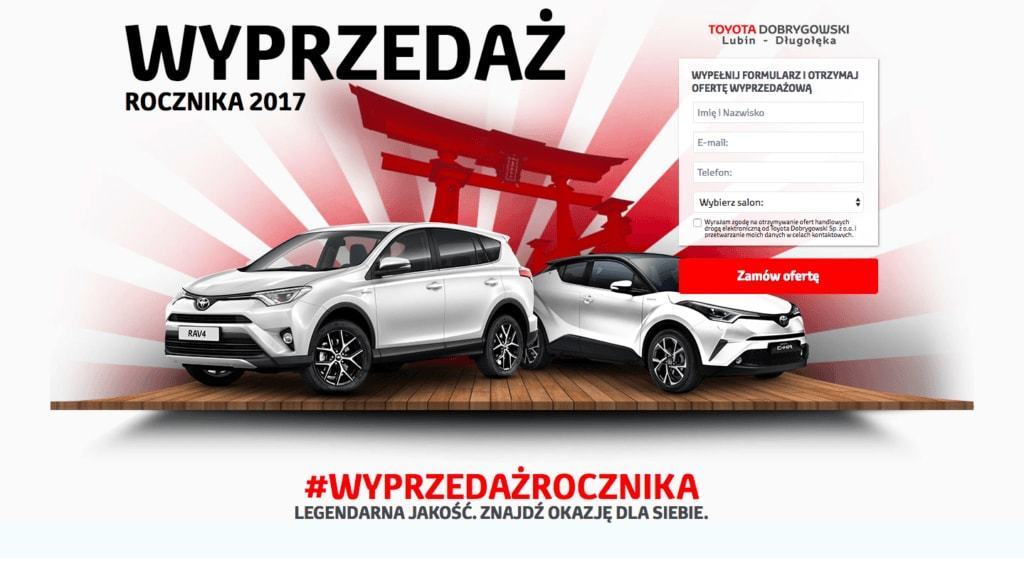 Landing page, który przedstawia wyprzedaż samochodów Toyota z rocznika 2017