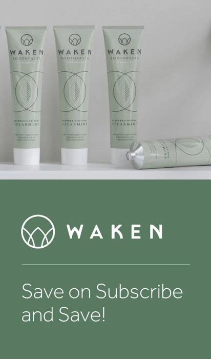 Affichage d'une publicit&eacute; pour des dentifrices.